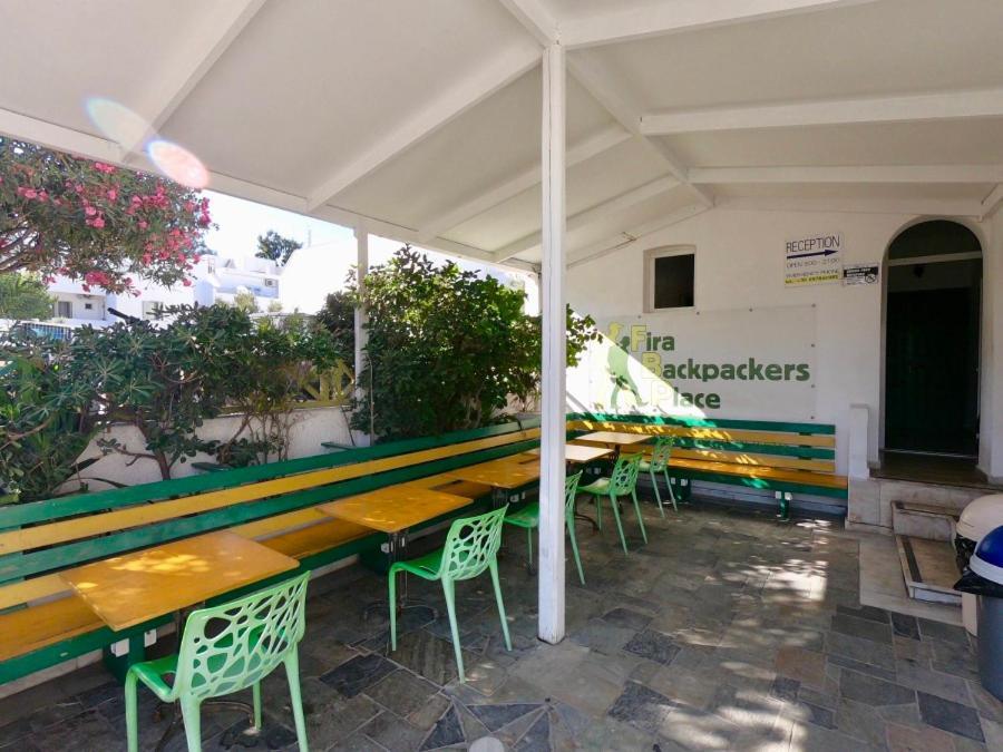 Fira Backpackers Place Экстерьер фото